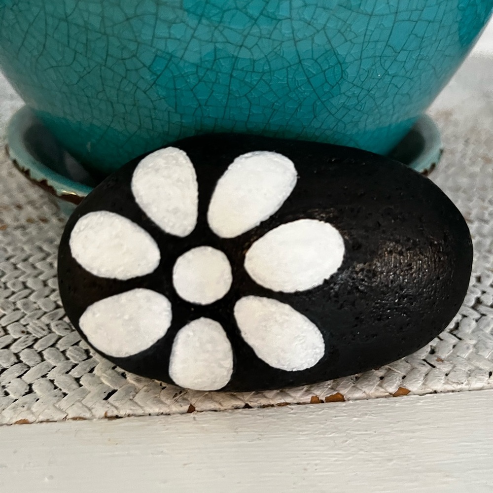 France inspired hand Painted meditation rock black and white “joie de vivre”